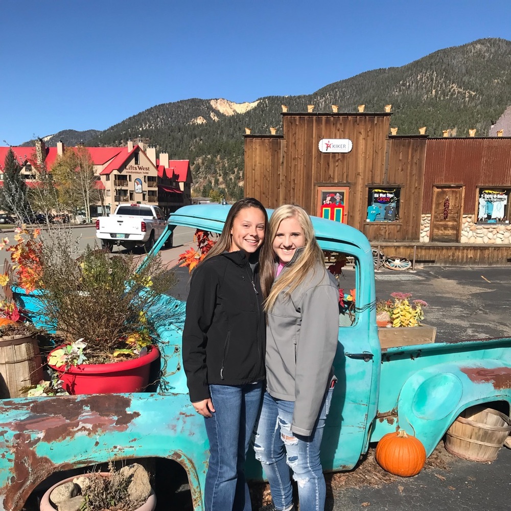 Meet your Posher, Haley